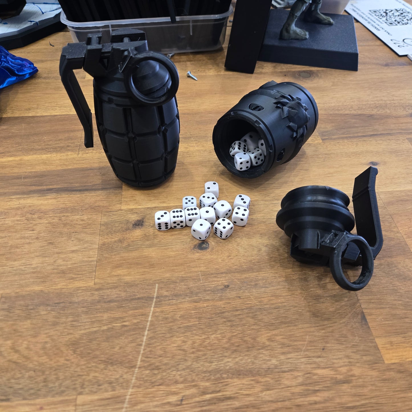 Storage Grenades by MEniatures