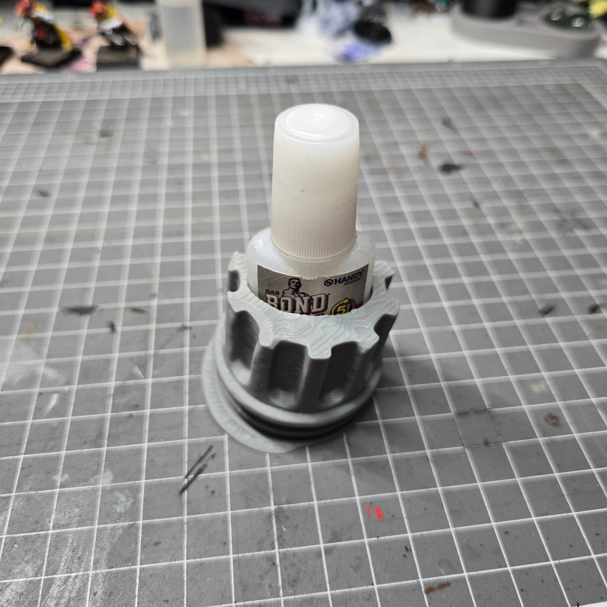 Glue Well