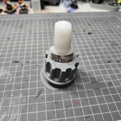 Glue Well