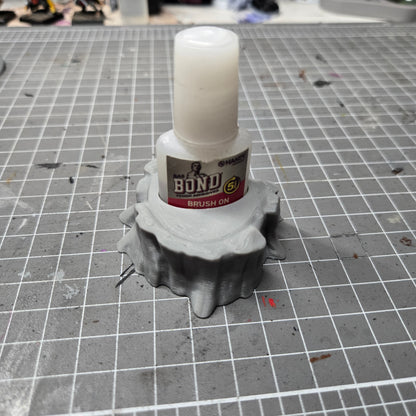 Glue Well
