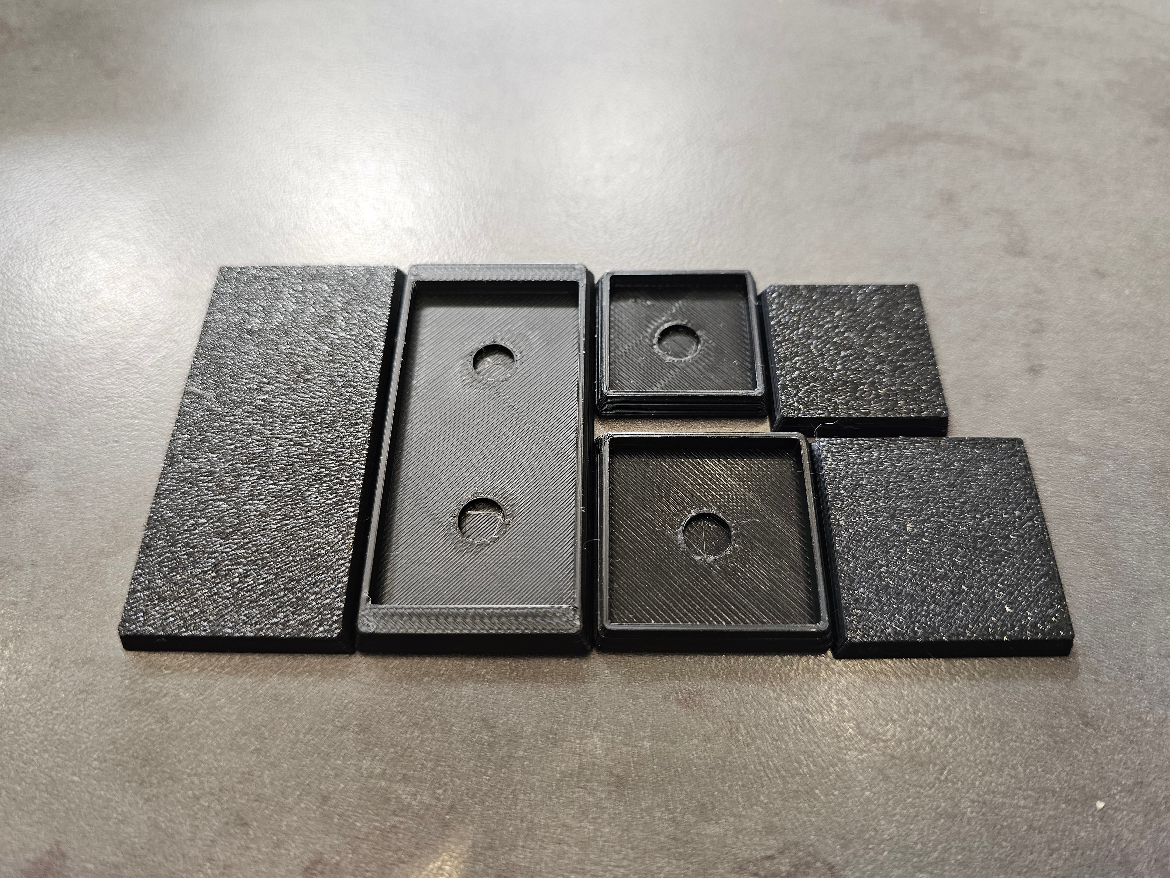 Base Adaptors Single Square Base Adaptors – Miniature Horde